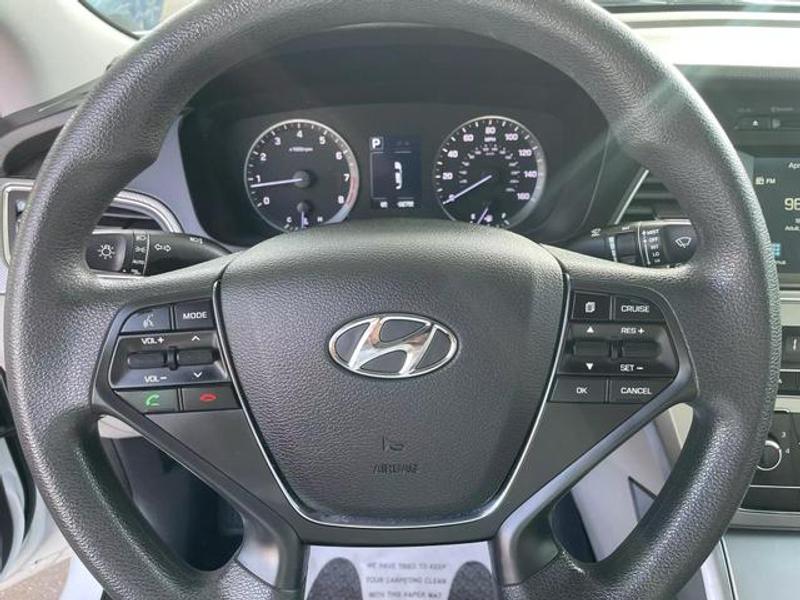 Hyundai Sonata 2016 price $10,995