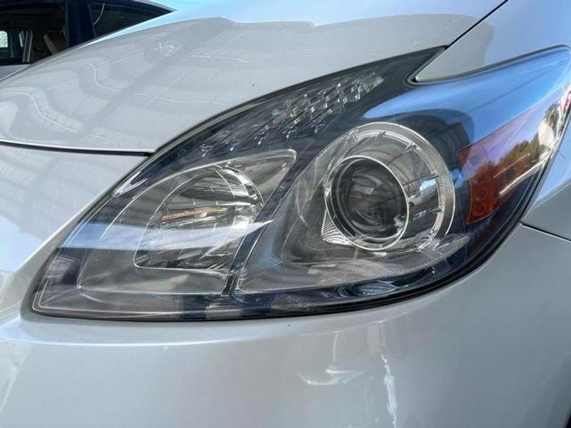 Toyota Prius Plug-in Hybrid 2014 price $14,950