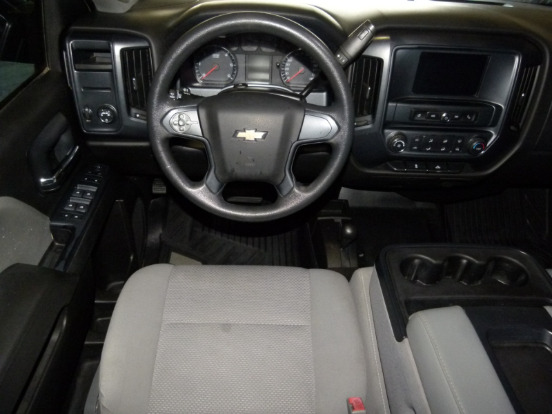 Chevrolet Silverado 2500HD 2018 price $18,000