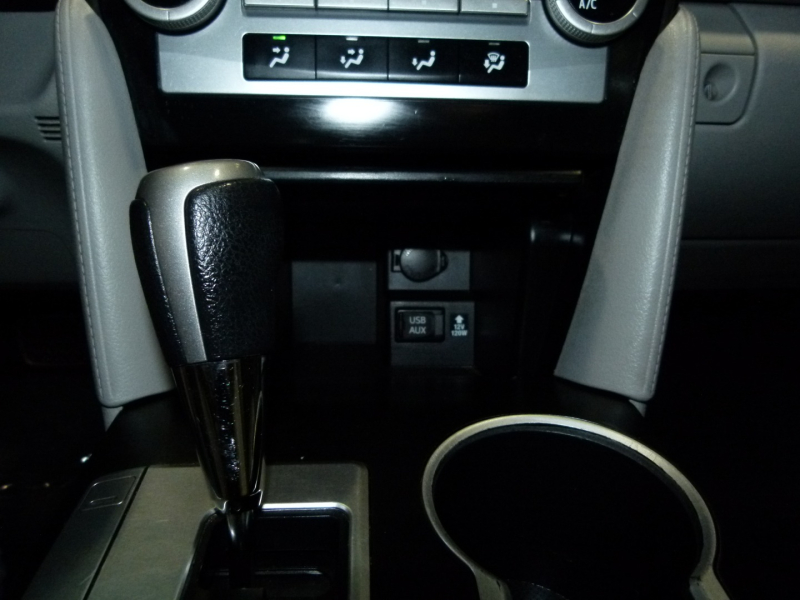 Toyota Camry 2012 price $12,400