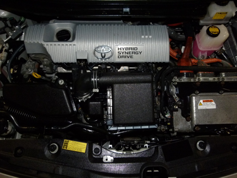 Toyota Prius 2010 price $9,300