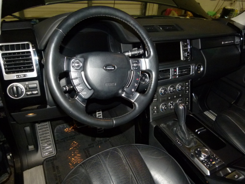 Land Rover Range Rover 2011 price $13,000