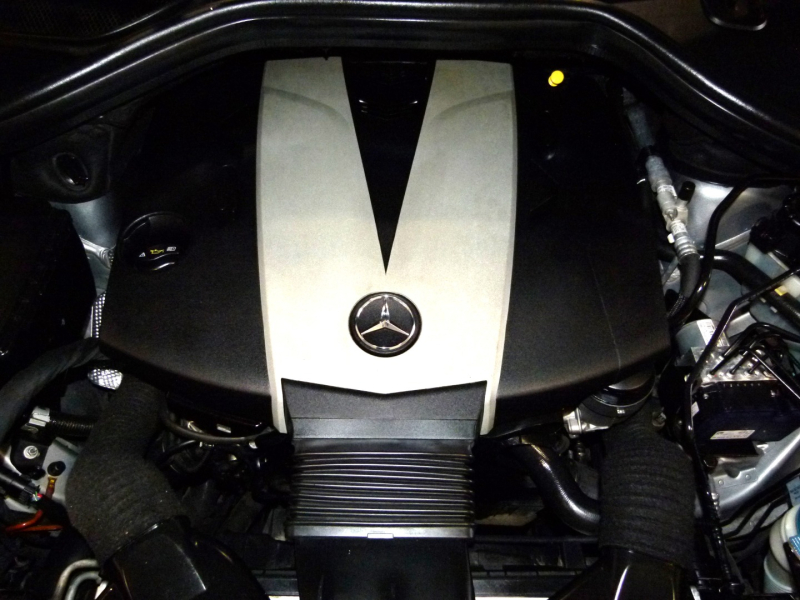 Mercedes-Benz M-Class 2012 price $9,900
