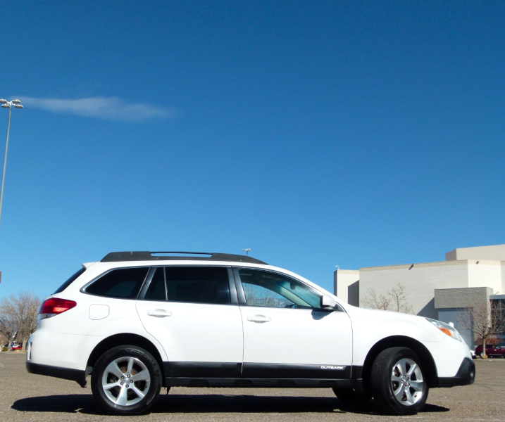 Subaru Outback 2014 price $9,900