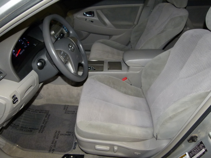 Toyota Camry 2010 price $8,700