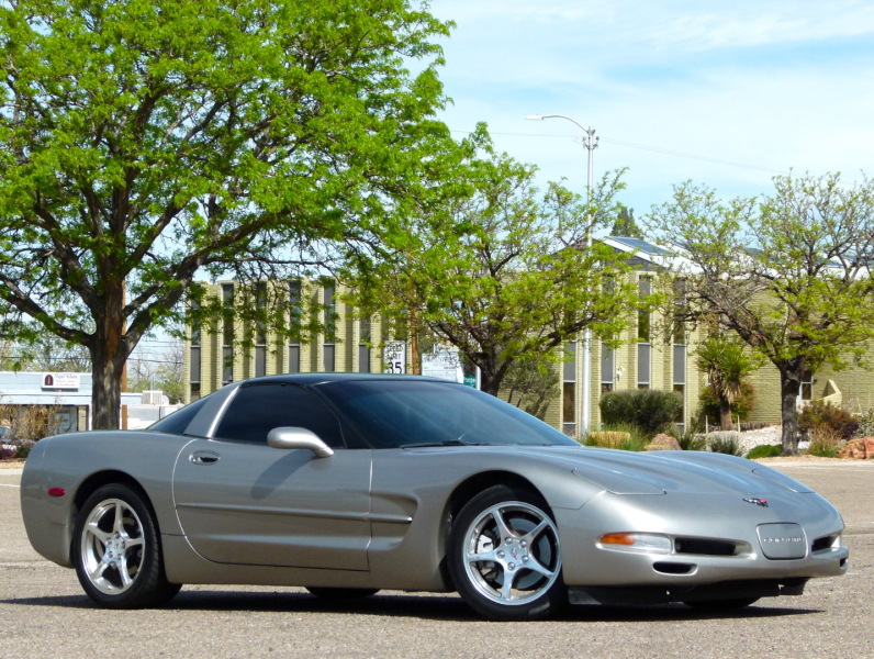 Chevrolet Corvette 1999 price $15,900