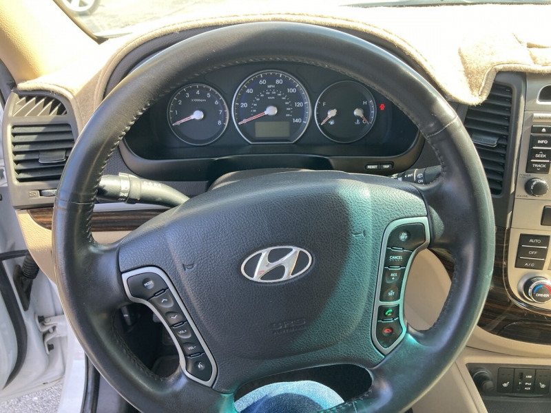 Hyundai Santa Fe 2011 price $8,995