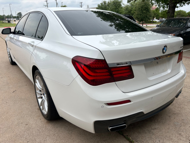 BMW 7-Series 2015 price $14,495