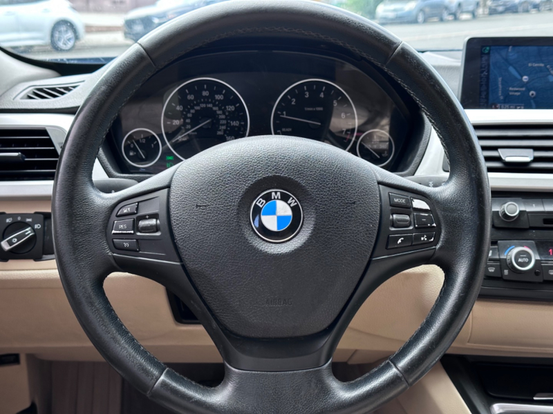 BMW 3-Series 2014 price $8,999