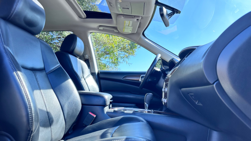 Nissan Pathfinder 2017 price $14,900