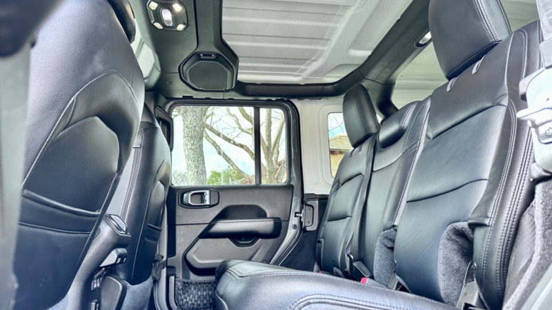 Jeep Wrangler Unlimited 2019 price $33,900