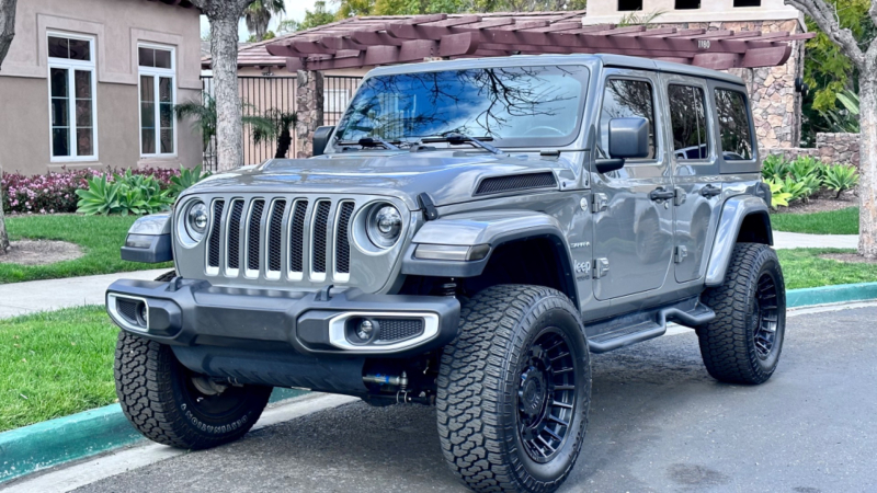 Jeep Wrangler Unlimited 2019 price $33,900