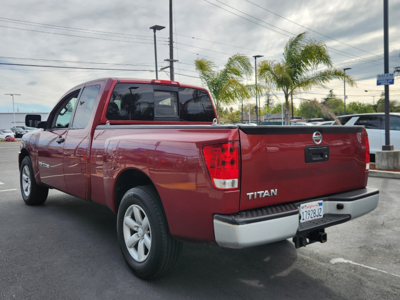 Nissan TITAN - BED STORAGE CHEST - 6 SEATER - GREAT FOR W 2015 price $13,488