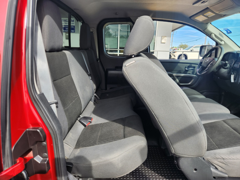 Nissan TITAN - BED STORAGE CHEST - 6 SEATER - GREAT FOR W 2015 price $13,988