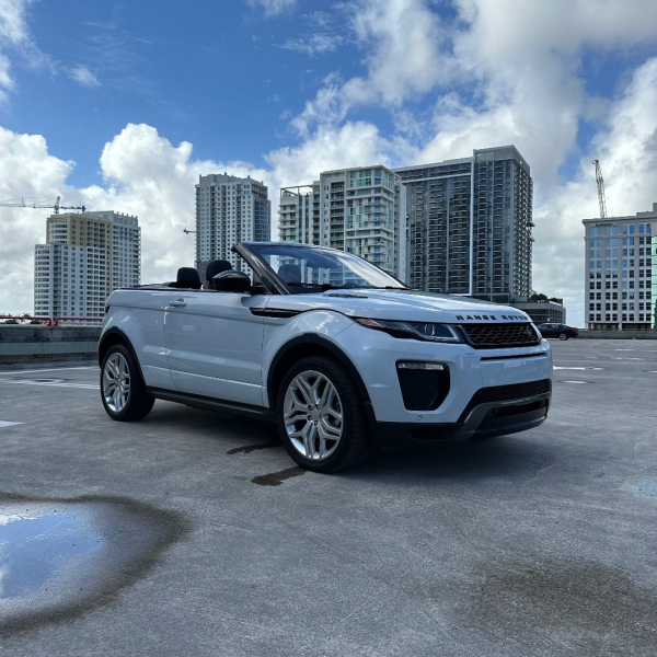 Land Rover Range Rover Evoque 2017 price $34,450