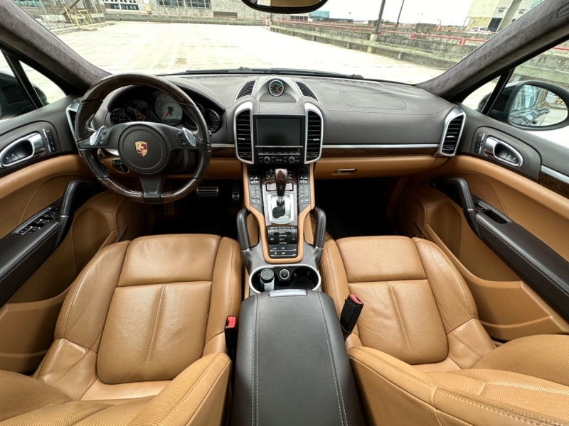 Porsche Cayenne 2014 price $31,950