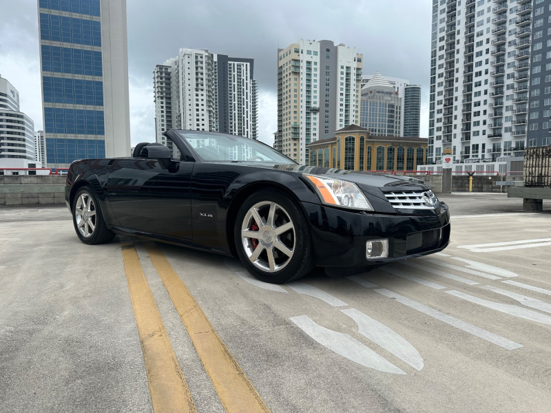 Cadillac XLR 2004 price $18,950