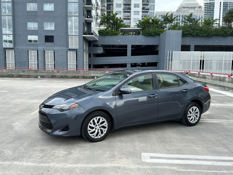 Toyota Corolla 2017 price $14,450
