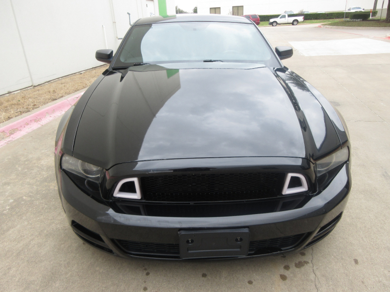 Ford Mustang 2014 price $14,990