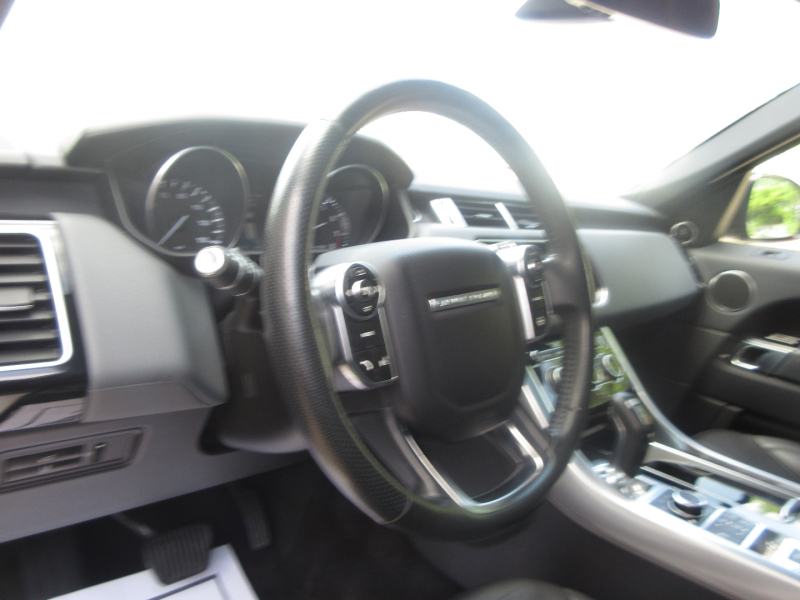Land Rover Range Rover Sport 2015 price $21,990