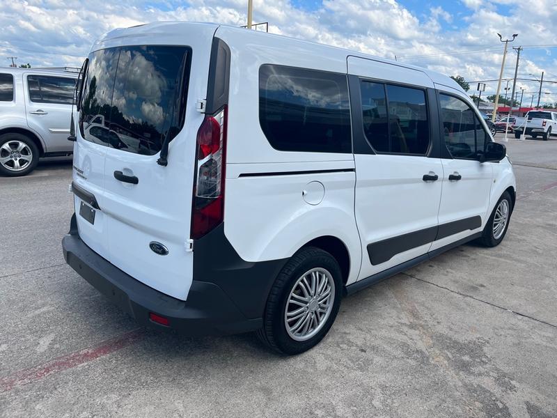 Ford Transit Connect Wagon 2017 price $13,000