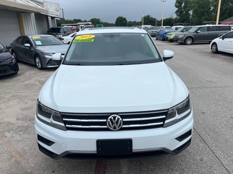 Volkswagen Tiguan 2018 price $14,500