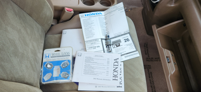 Honda CR-V 2002 price $8,991
