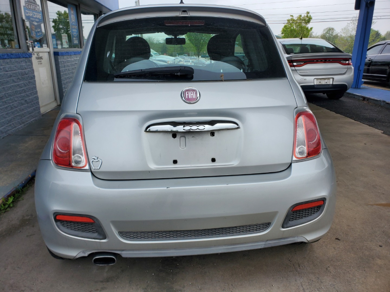 Fiat 500 2012 price $4,995