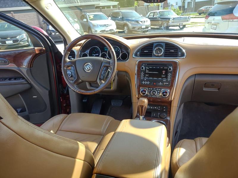 Buick Enclave 2015 price $14,495