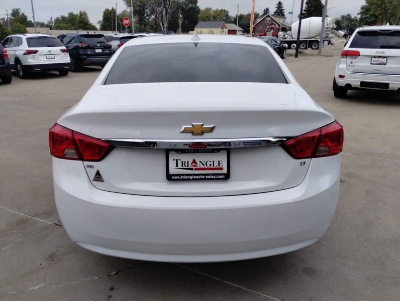 Chevrolet Impala 2018 price $13,495