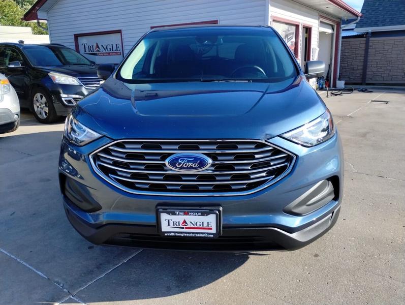 Ford Edge 2019 price $17,995