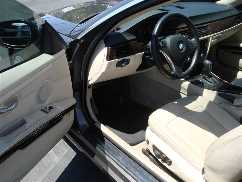 BMW 3-Series 2011 price $9,500