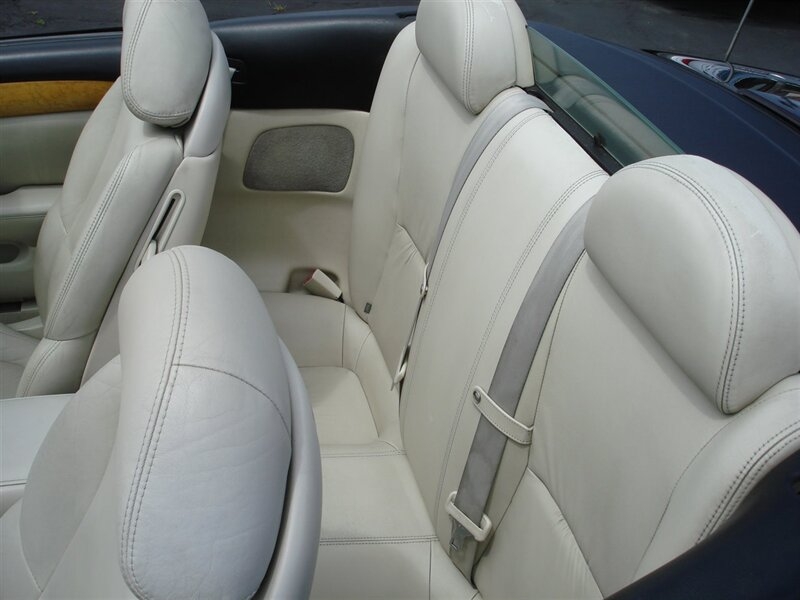 Lexus SC 2003 price $10,995