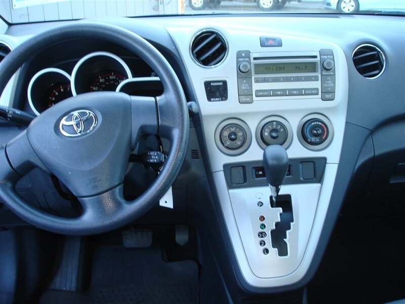 Toyota Matrix 2009 price $8,995