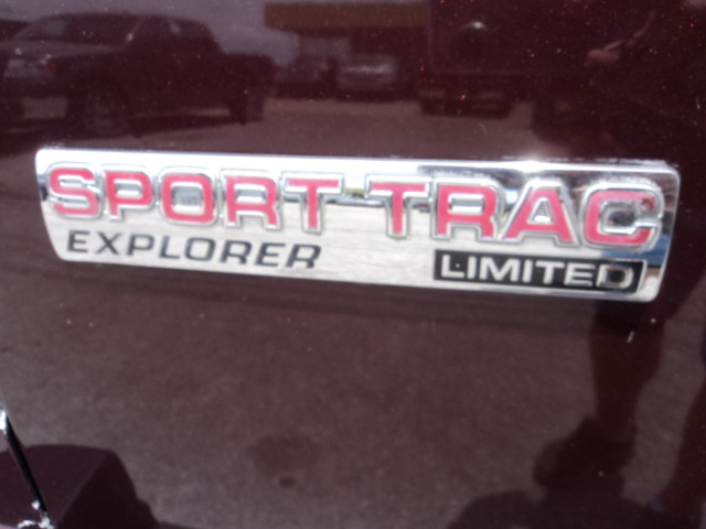 Ford Explorer Sport Trac 2007 price $7,995