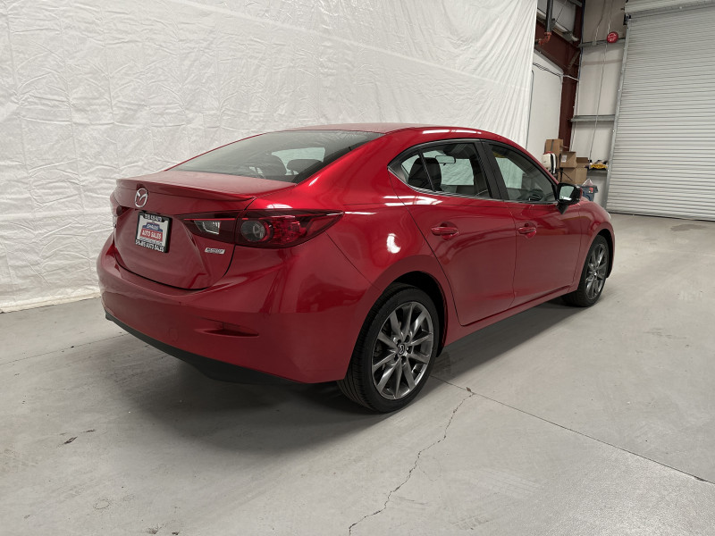 Mazda Mazda3 4-Door 2018 price $19,950