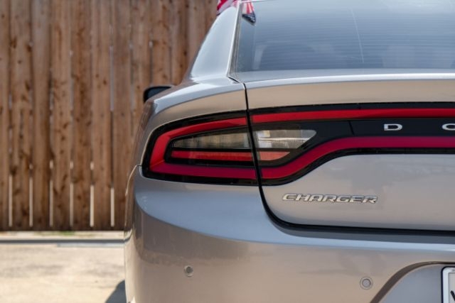 Dodge Charger 2015 price Llamar para precio