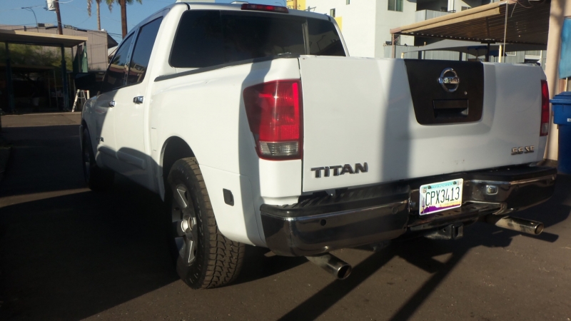 Nissan Titan 2005 price $9,400