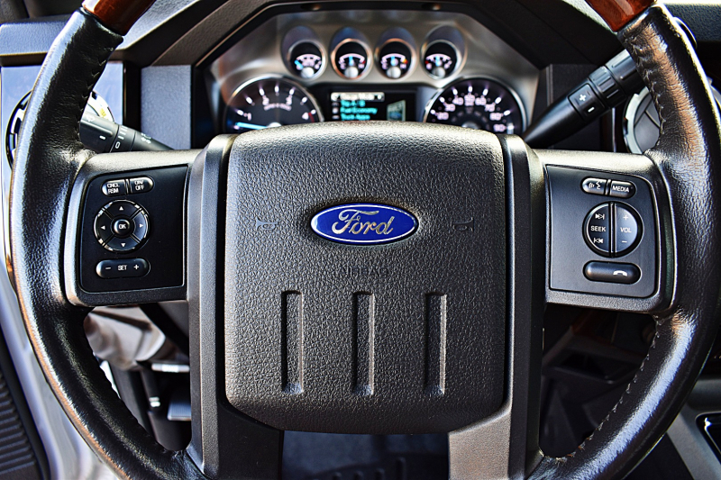Ford F-250 Platinum 4X4 Lifted 6.7L 2014 price $45,850