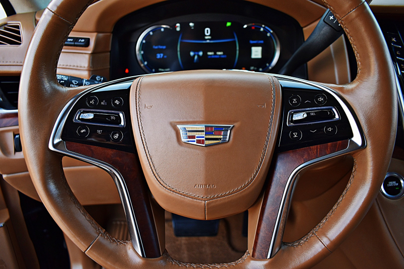 Cadillac Escalade 2016 price $45,850