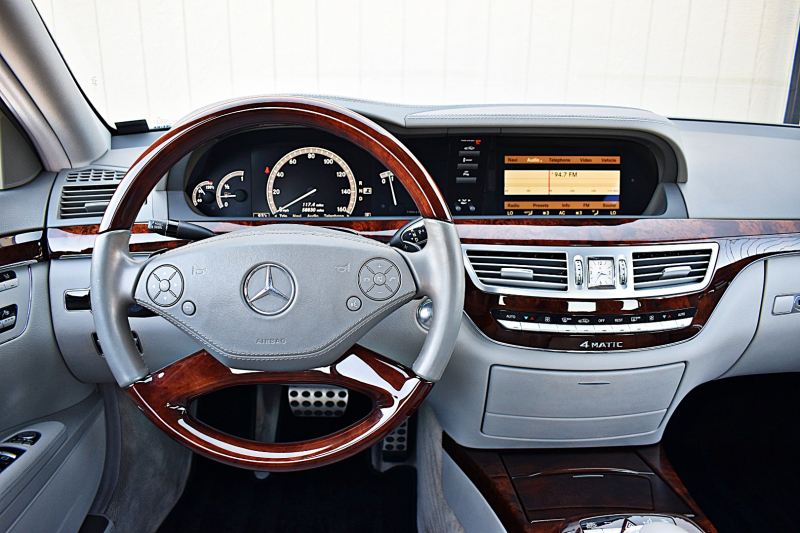 Mercedes-Benz S-Class 2012 price $24,850