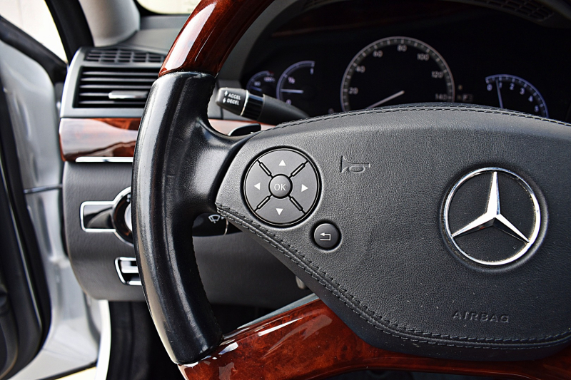Mercedes-Benz S-Class 2013 price $24,750