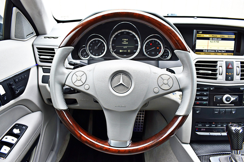 Mercedes-Benz E-Class 2010 price $10,900