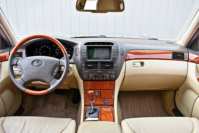 Lexus LS 430 2006 price $13,900