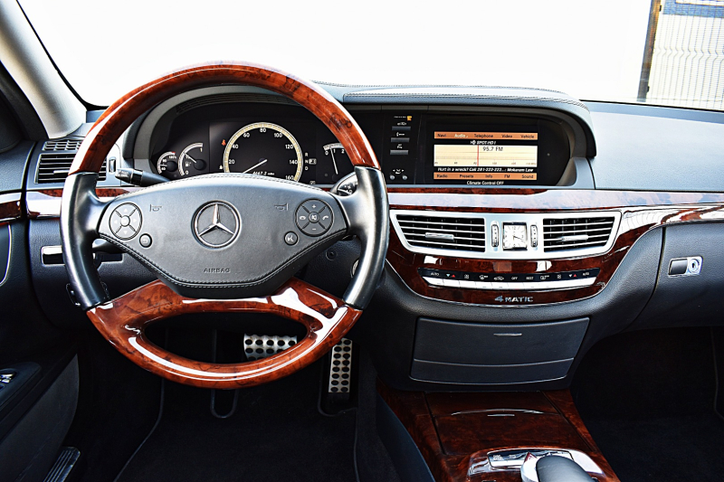 Mercedes-Benz S-Class 2010 price $16,750