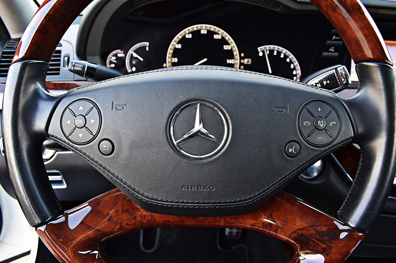 Mercedes-Benz S-Class 2010 price $16,750