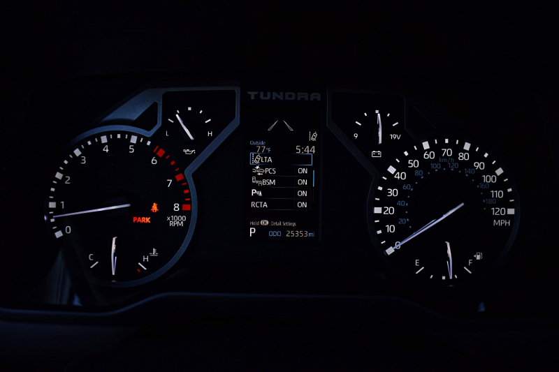Toyota Tundra SR5 CrewMax Premium 4X4 3.5L V6 2022 price $51,850