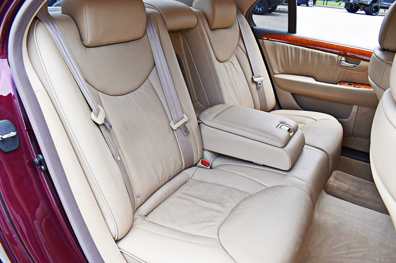 Lexus LS 430 2006 price $18,850