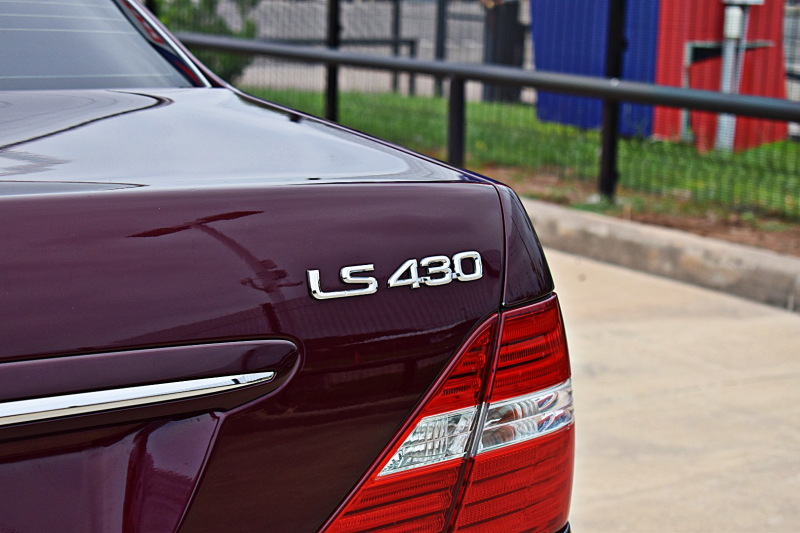 Lexus LS 430 2006 price $18,850