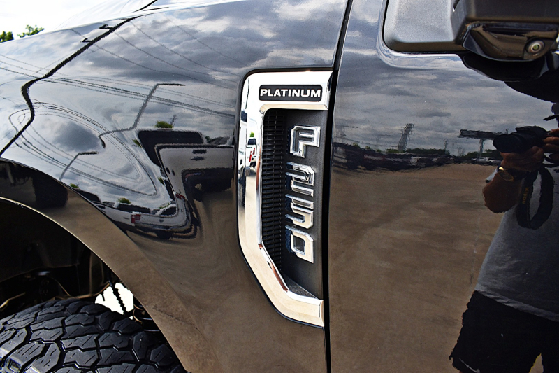 Ford F-250 Platinum 4X4 Lifted 6.7L 2020 price $64,850
